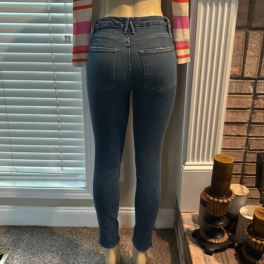 Good American- Good Curve Skinny Jeans size 4/27 - Picture 4 of 6